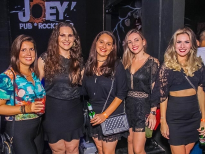 2232_banda_tonantes_em_joey_pub_7856.jpg